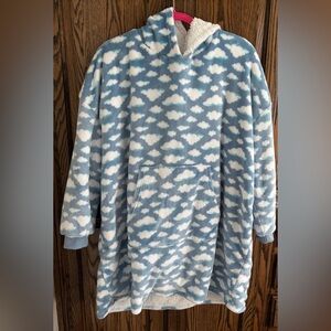 NWOT cloud print Humungo Hoodie